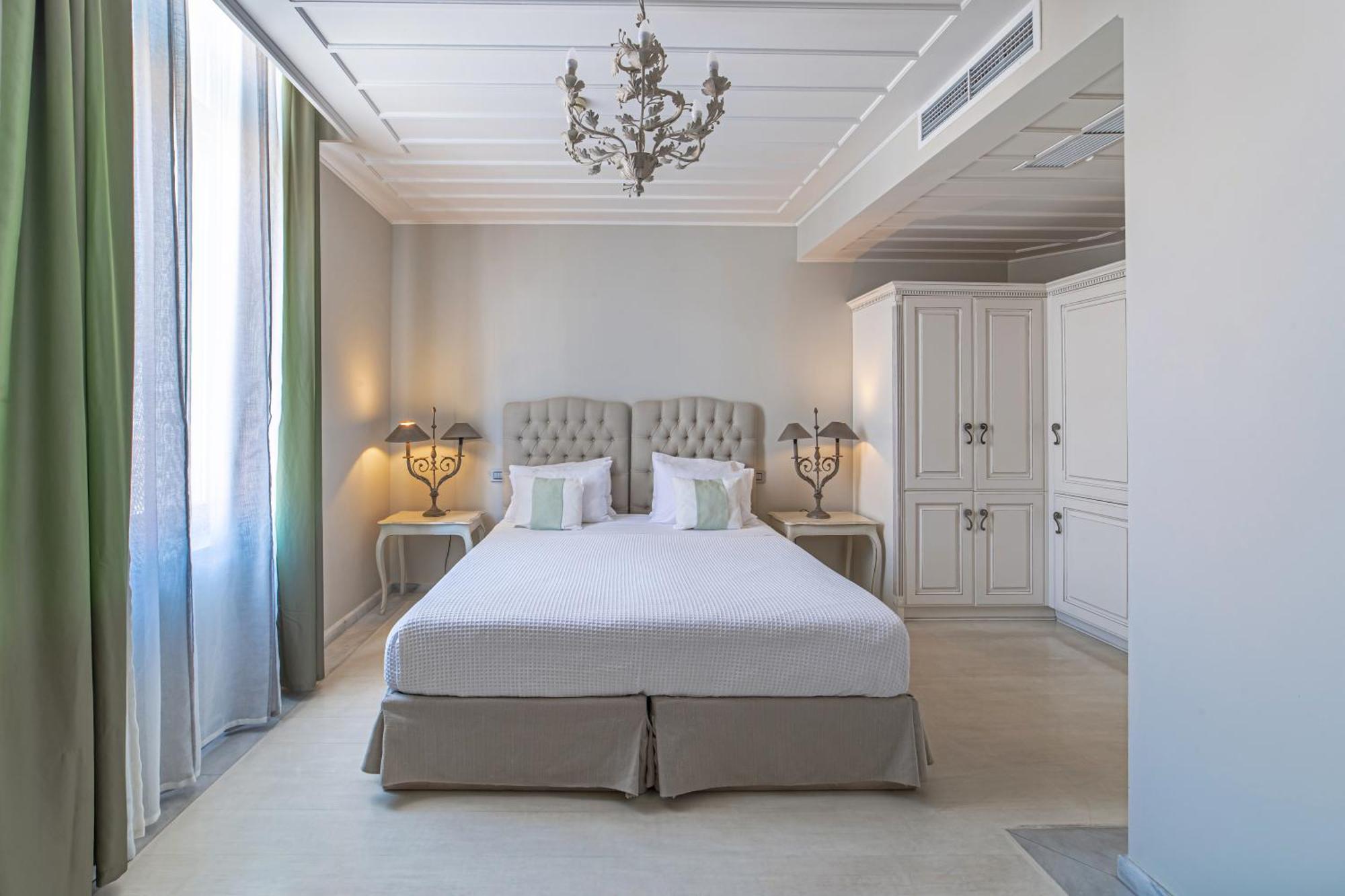 Micra Anglia Boutique Hotel & Spa Ándros Eksteriør bilde