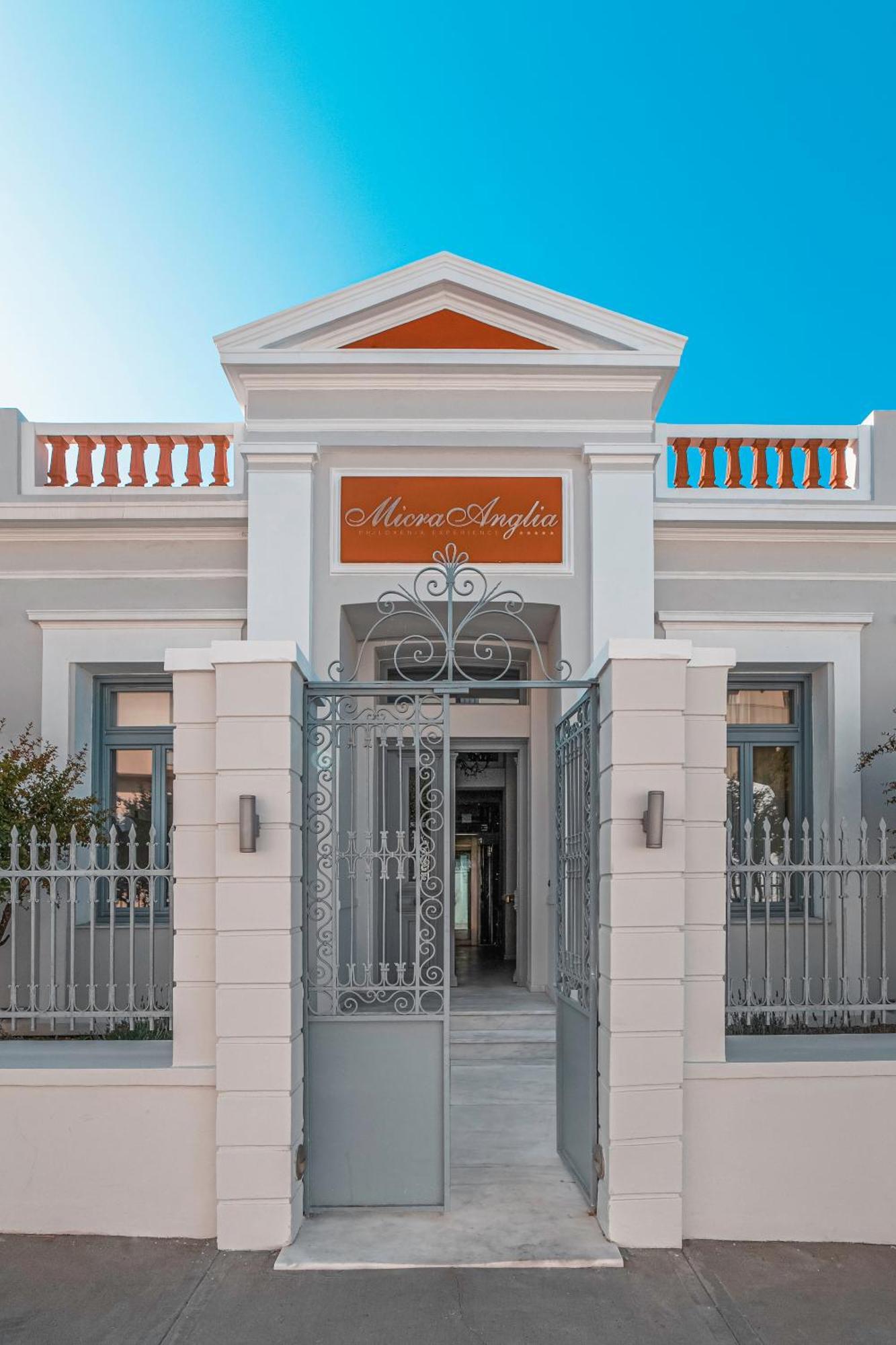Micra Anglia Boutique Hotel & Spa Ándros Eksteriør bilde