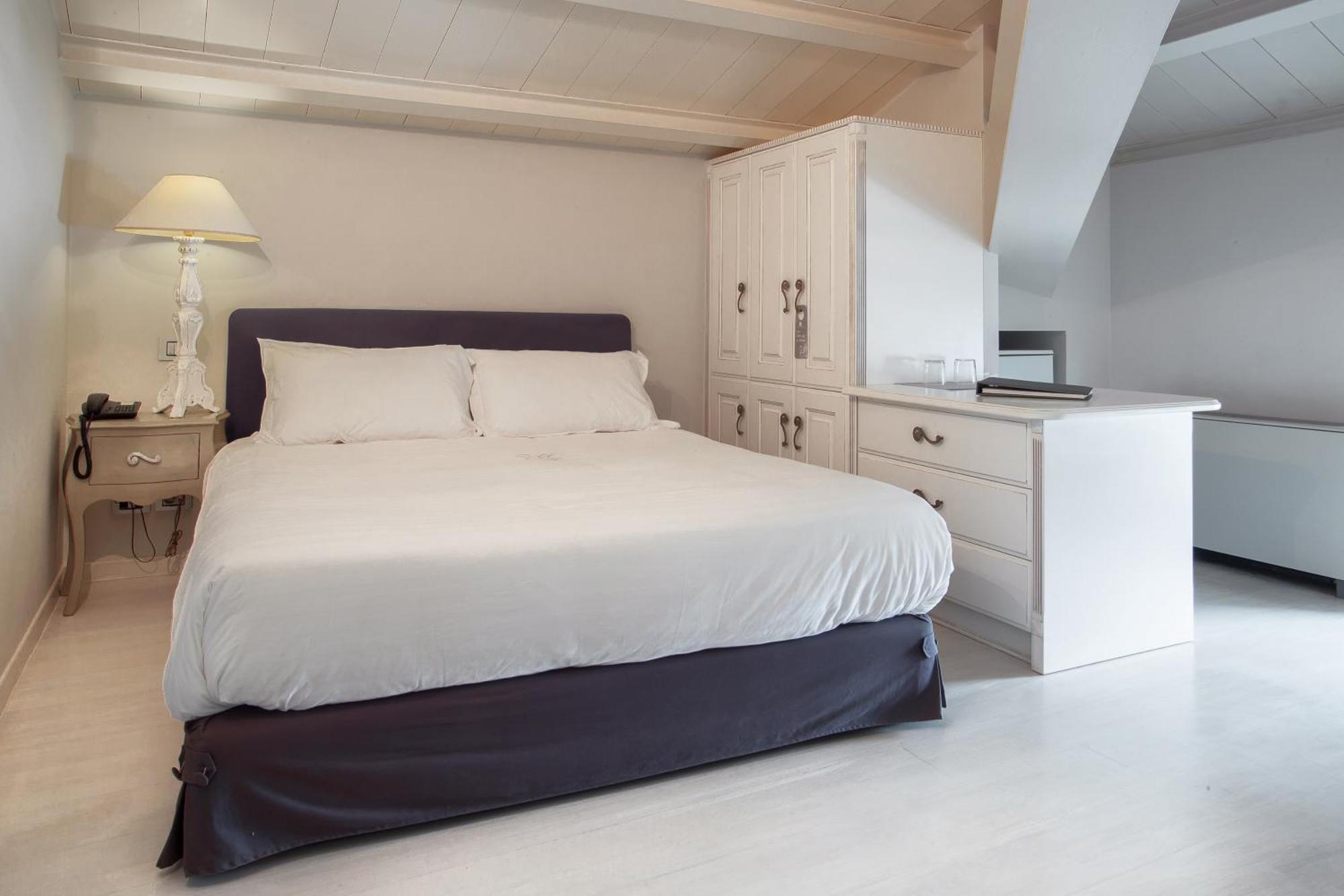 Micra Anglia Boutique Hotel & Spa Ándros Eksteriør bilde